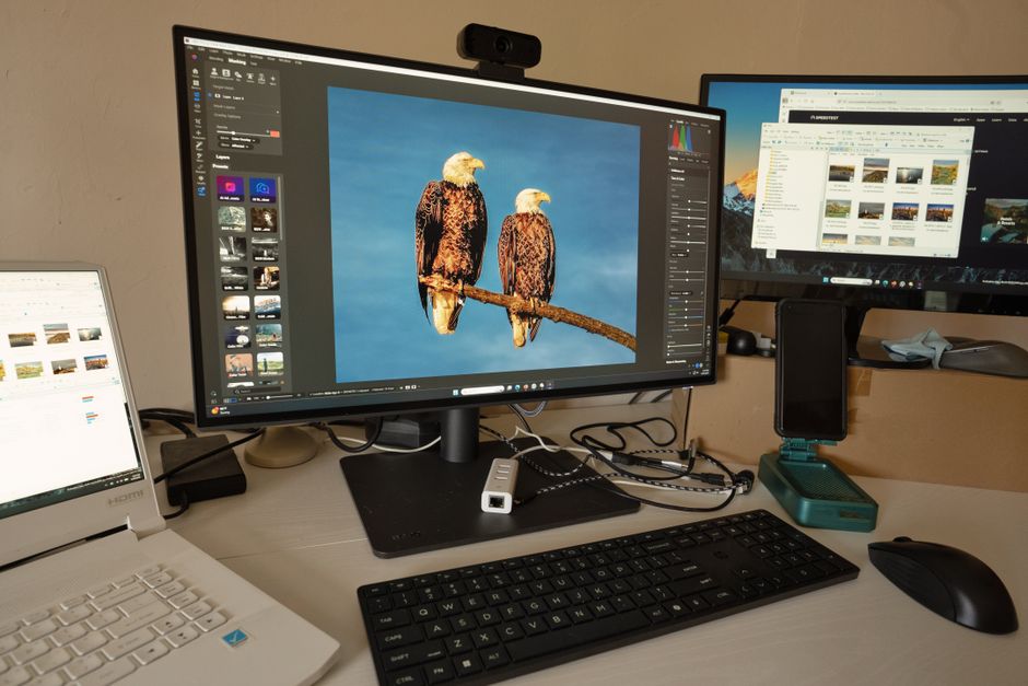 creator dual monitor setup