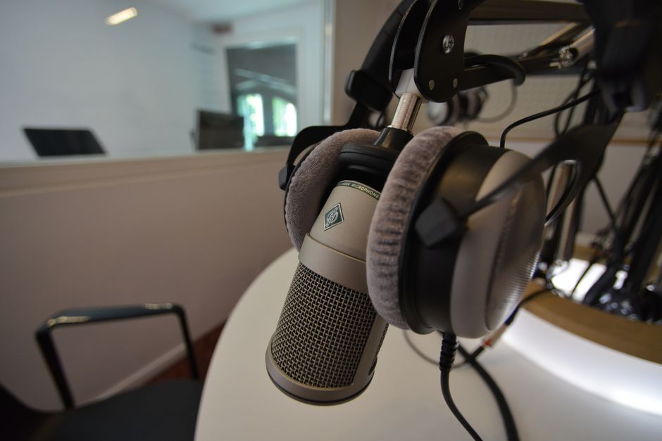 podcast editing headphones