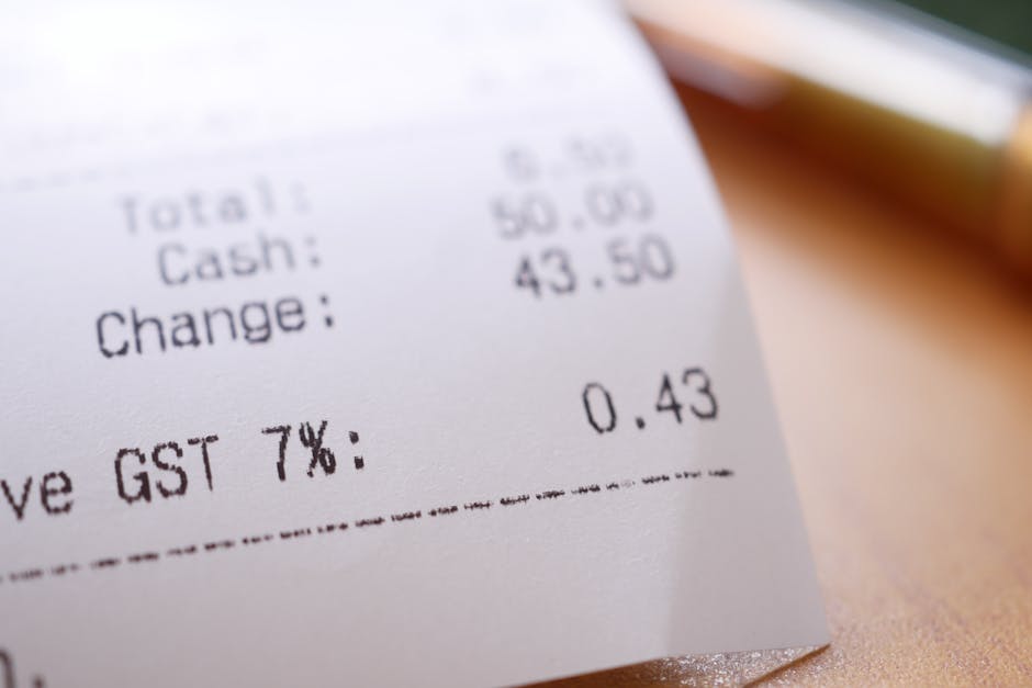 Human reviewing extracted receipt fields