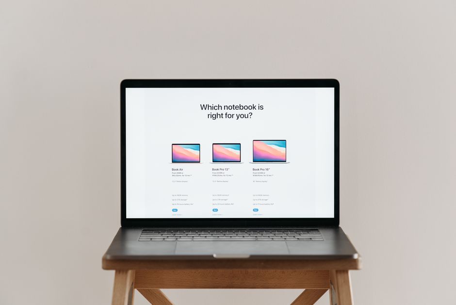 saas comparison laptop