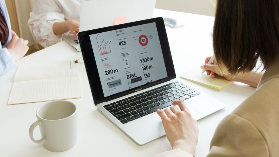 youtube analytics laptop